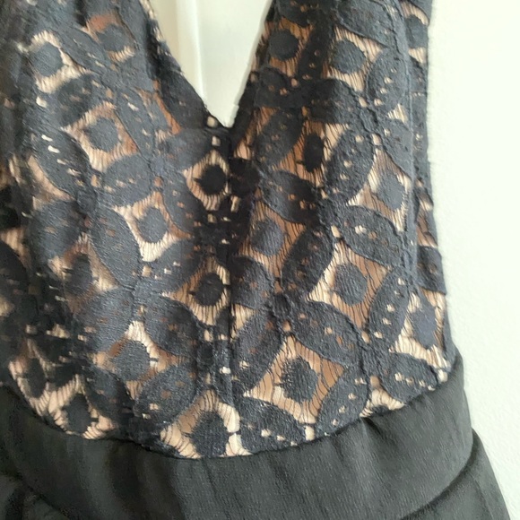 Romper - Picture 2 of 7